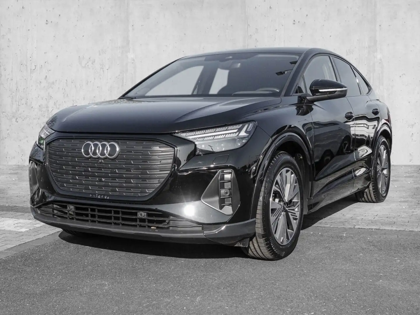 Audi Q4 e-tron Q4 Sportback 40 e-tron 150 kW NAVI LED LM ACC Negru - 2