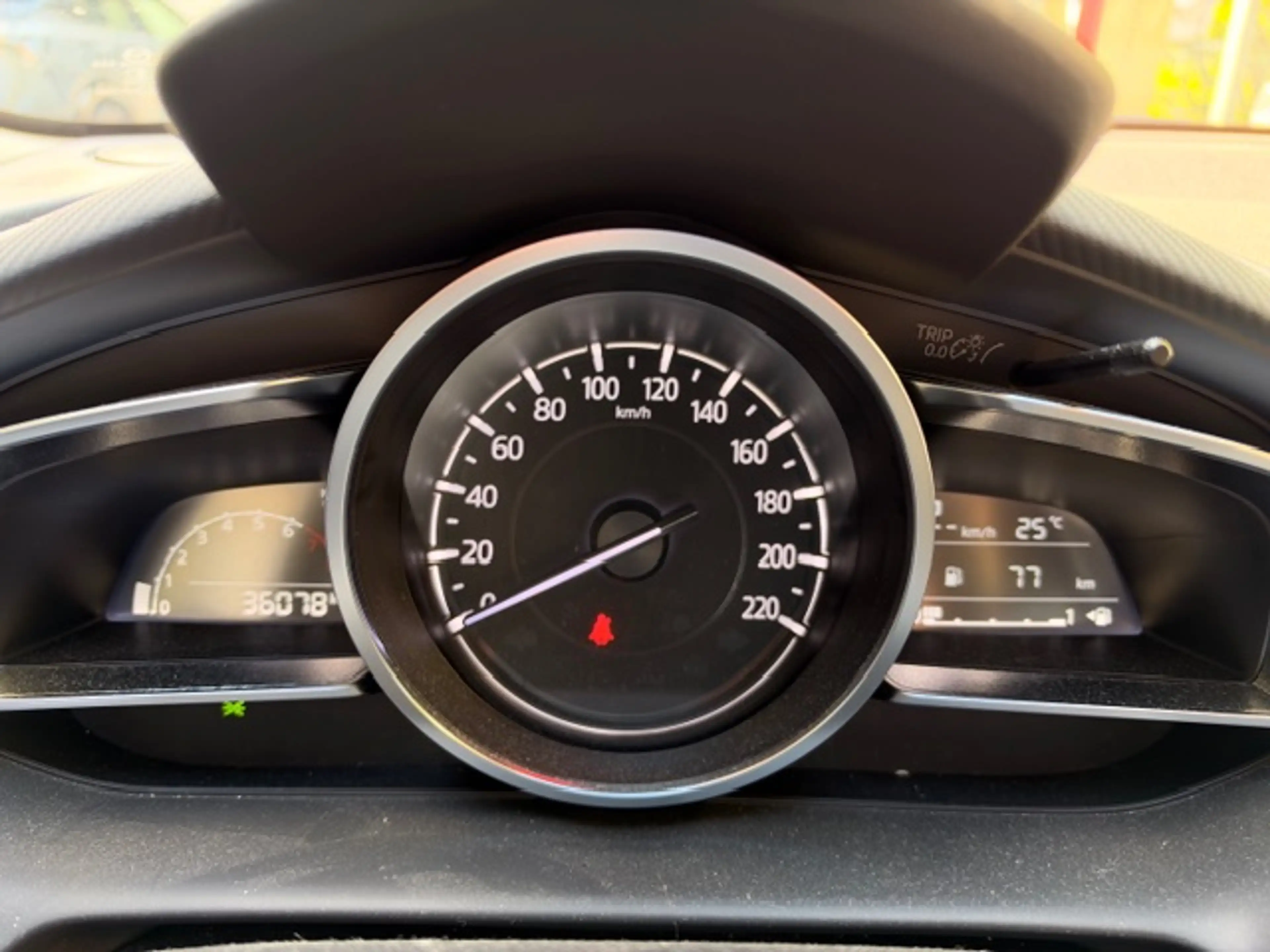 Mazda 2 SKYACTIV-G 90 — photo 7