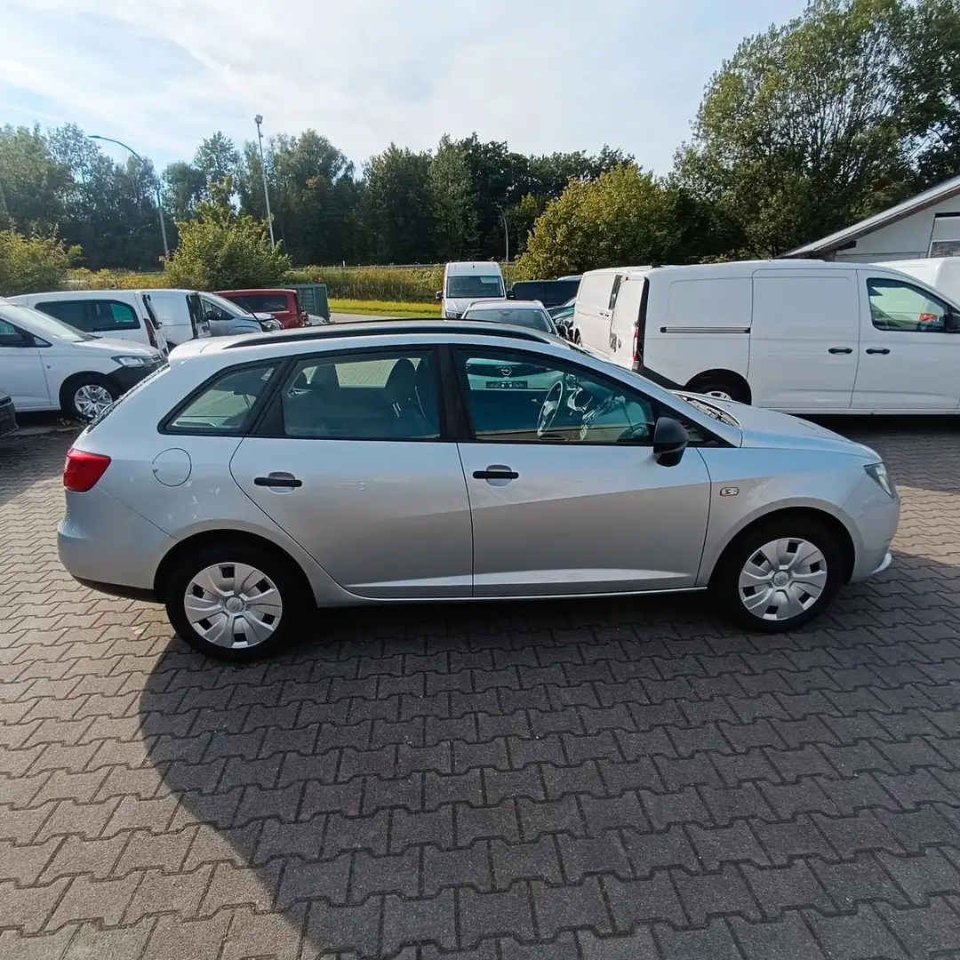 SEAT Ibiza ST Reference Silber - 2