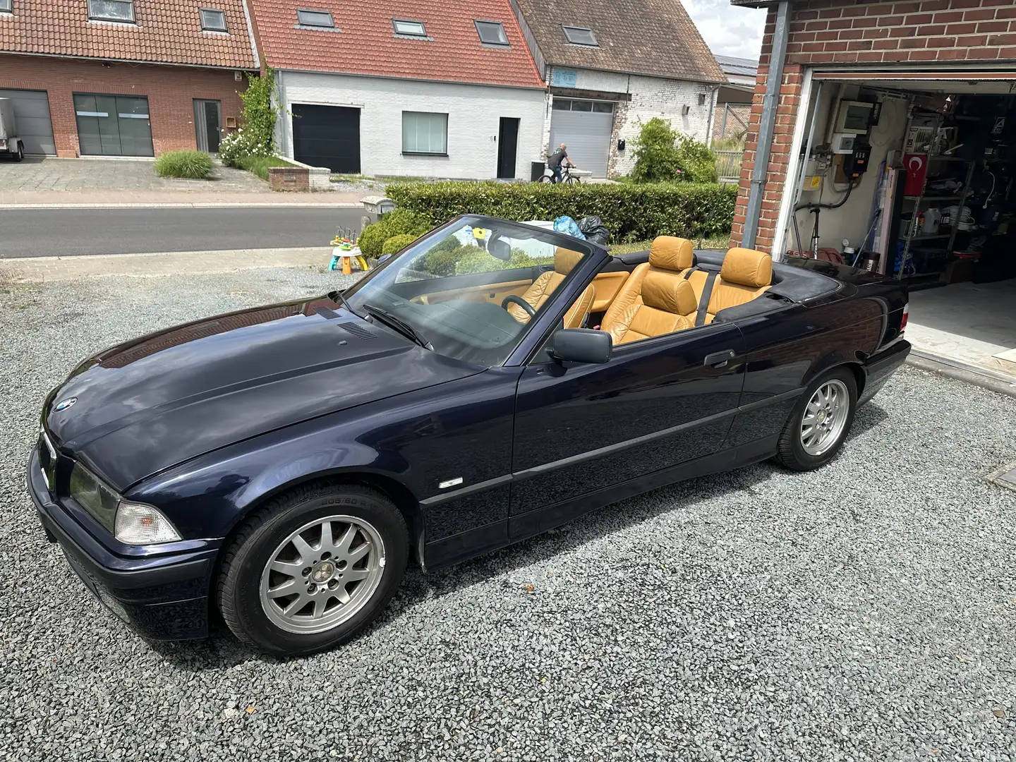 BMW 328 328i Pack Plus - 1