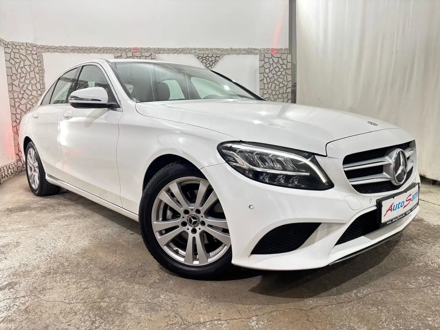 Mercedes-Benz C 200 d Auto. NAVI KLIMA EINPARKHILFE DIGI TACHO Weiß - 1