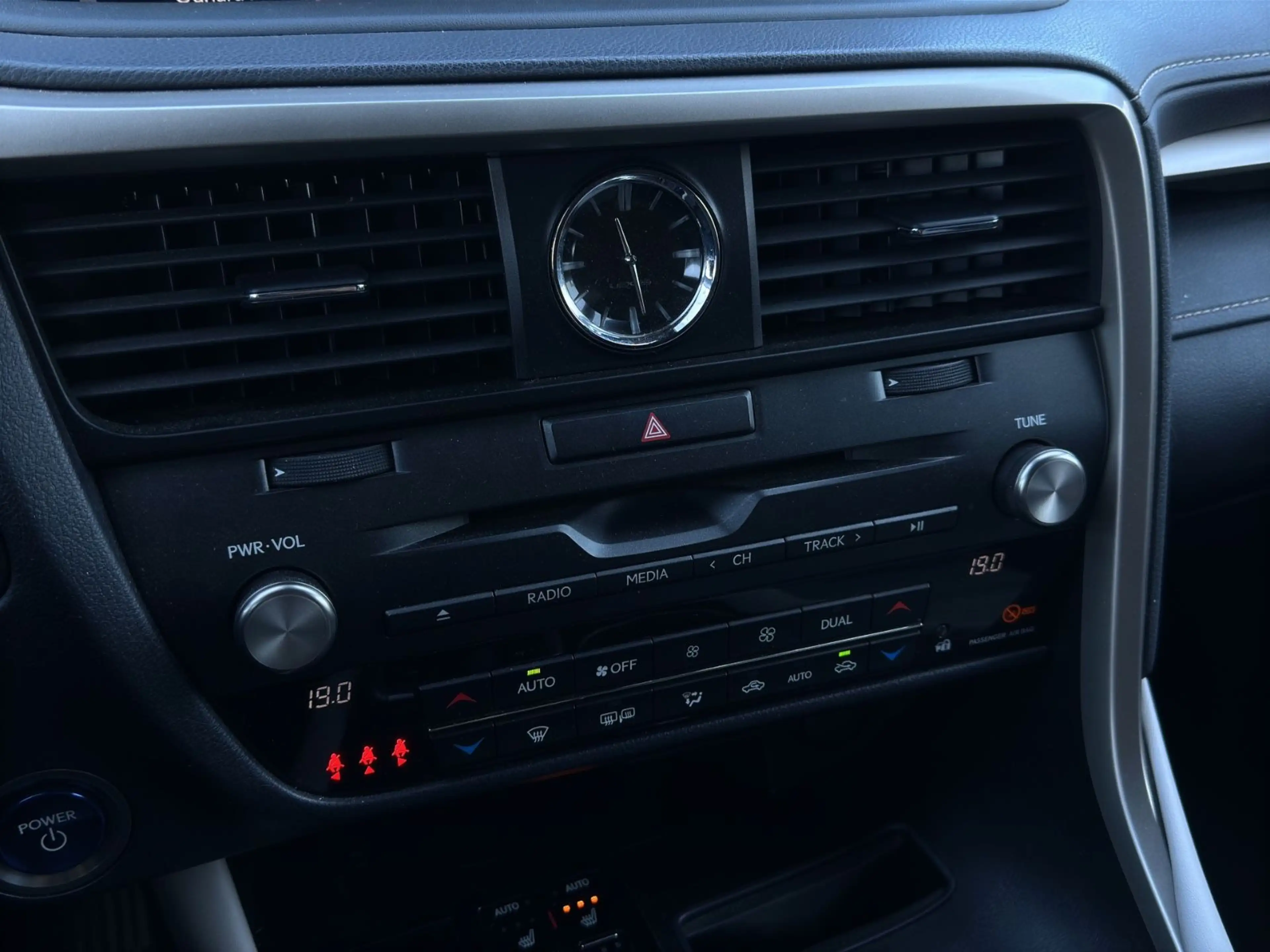 Lexus RX 450h RX450°GARANTIE°HUD°ACC°ST-HT°VENT°MEM°KAM° — photo 12