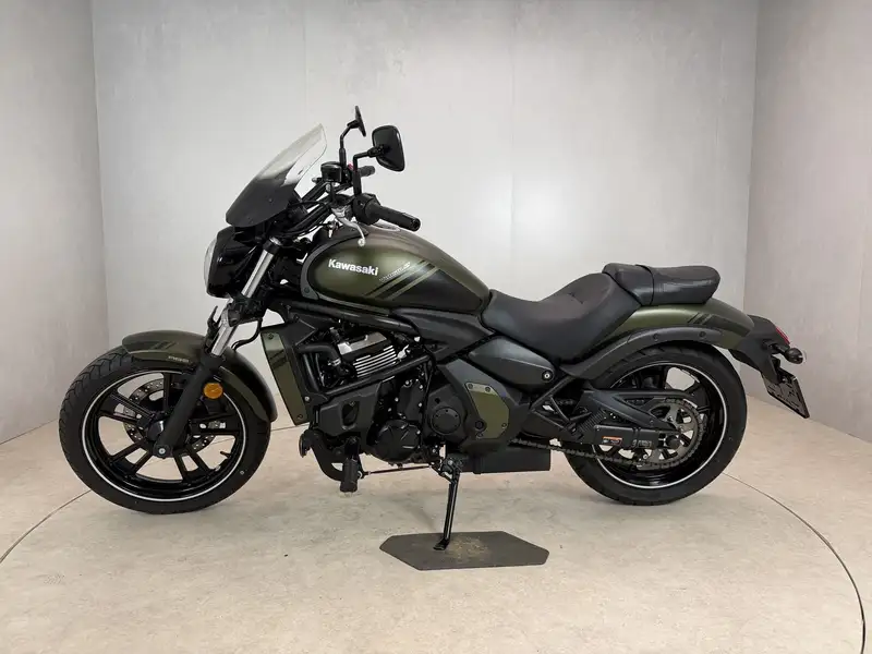 Kawasaki Vulcan S - foto 4