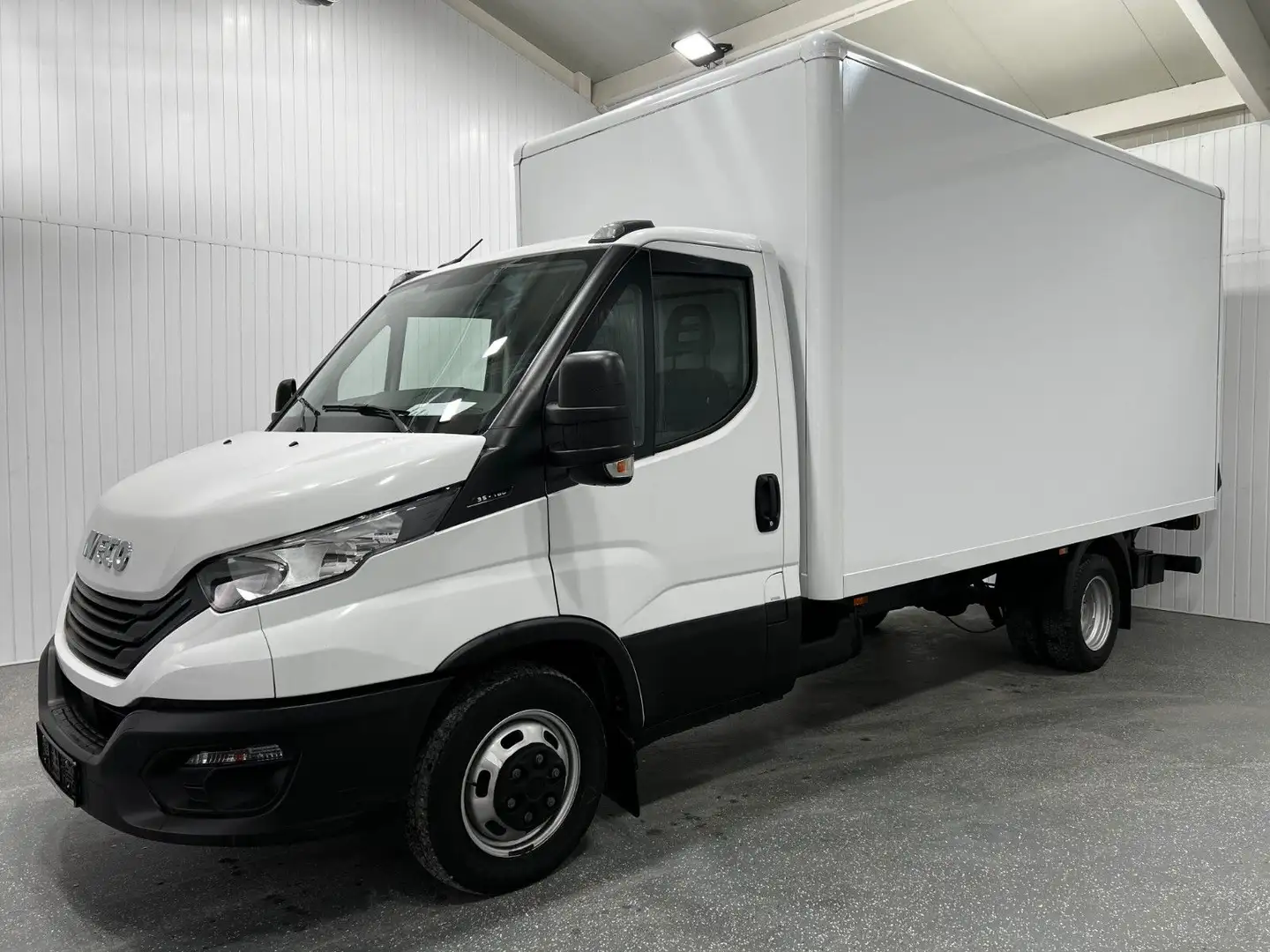 Iveco DAILY 35C16 2.3D KOFFER + LBW 3,5t |*ZW-BEREIFT* Wit - 1