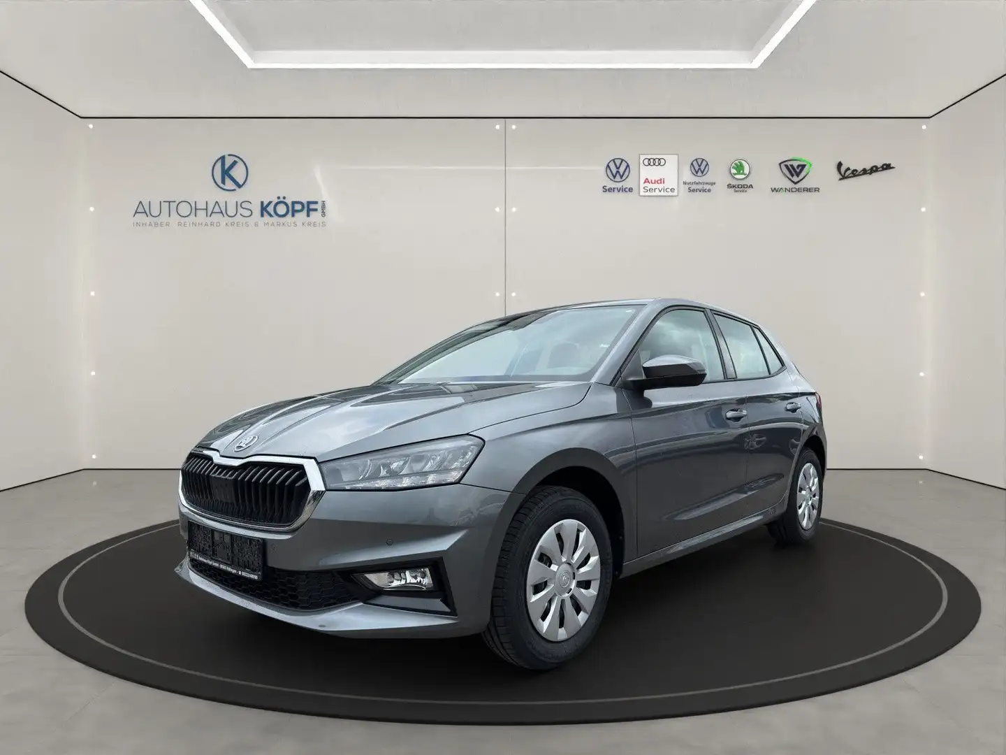 Skoda Fabia Selection 1.0 TSI LED 4 Jahre Garantie Grigio - 1