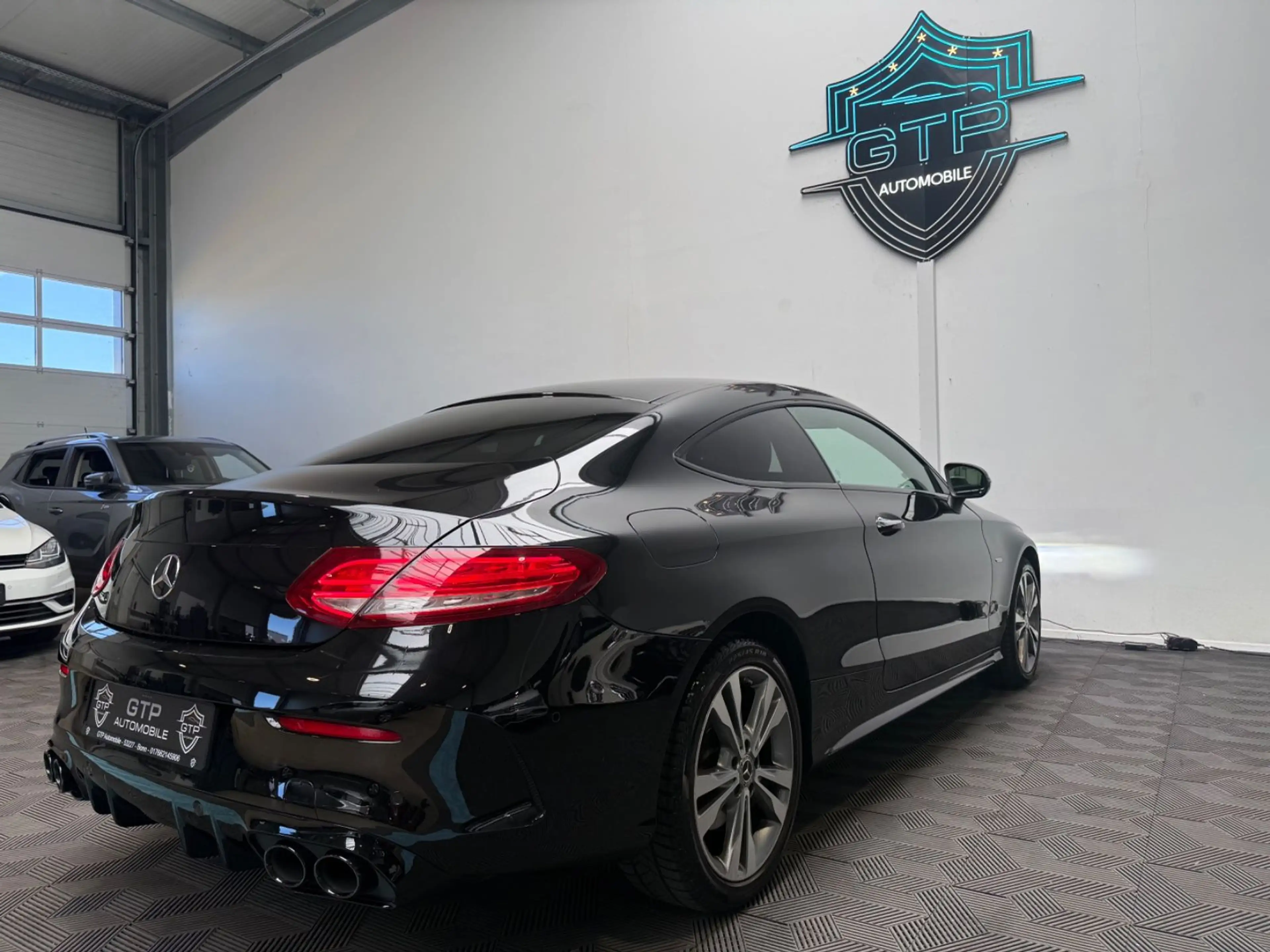 Mercedes-Benz C 400 Coupe *AMG Night Edition*LED*Burmester* — photo 6