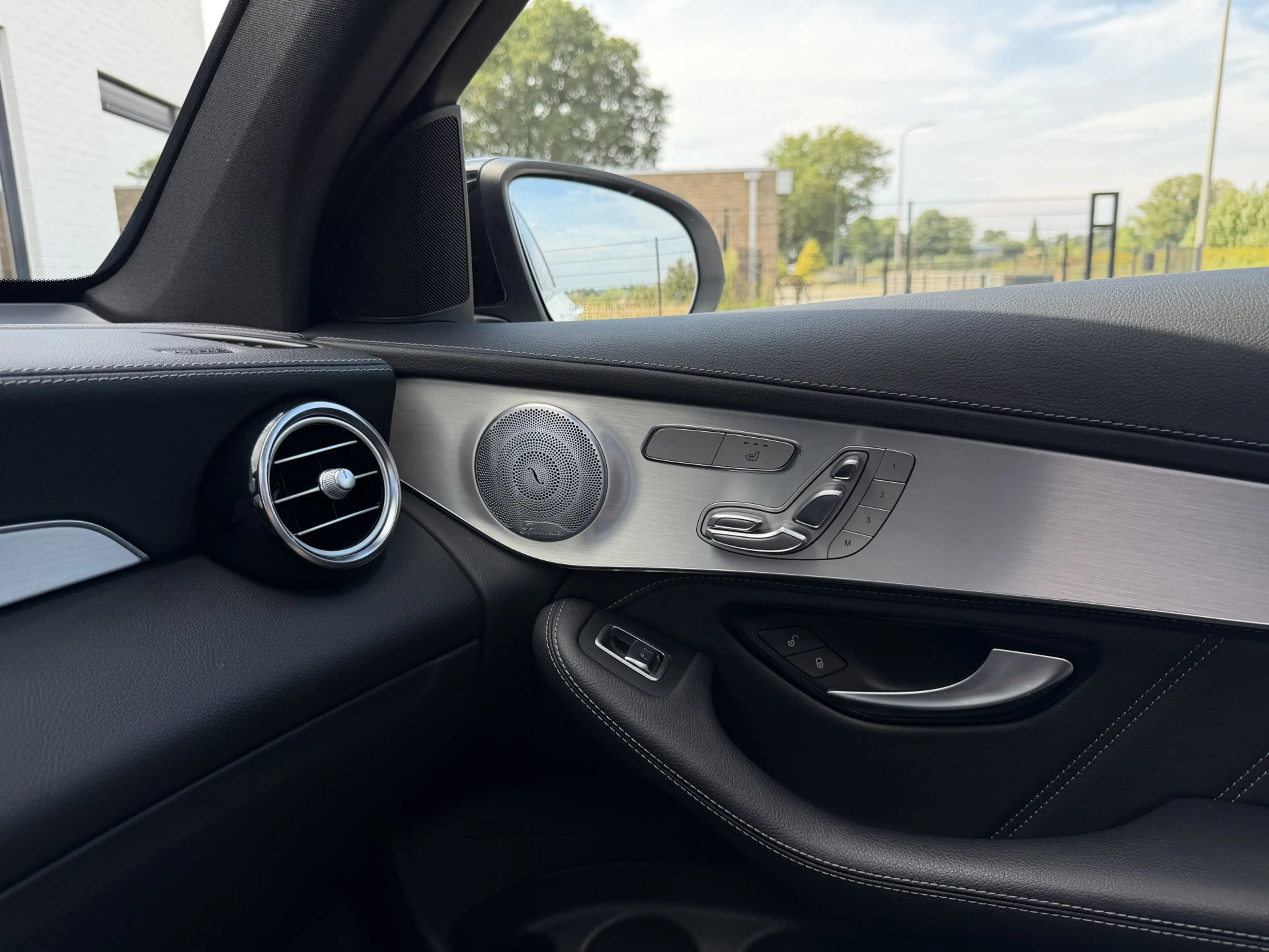 Mercedes-Benz GLC 63 AMG 4MATIC+ Pano|360Camera|Keyles|Leer Wit! — photo 21