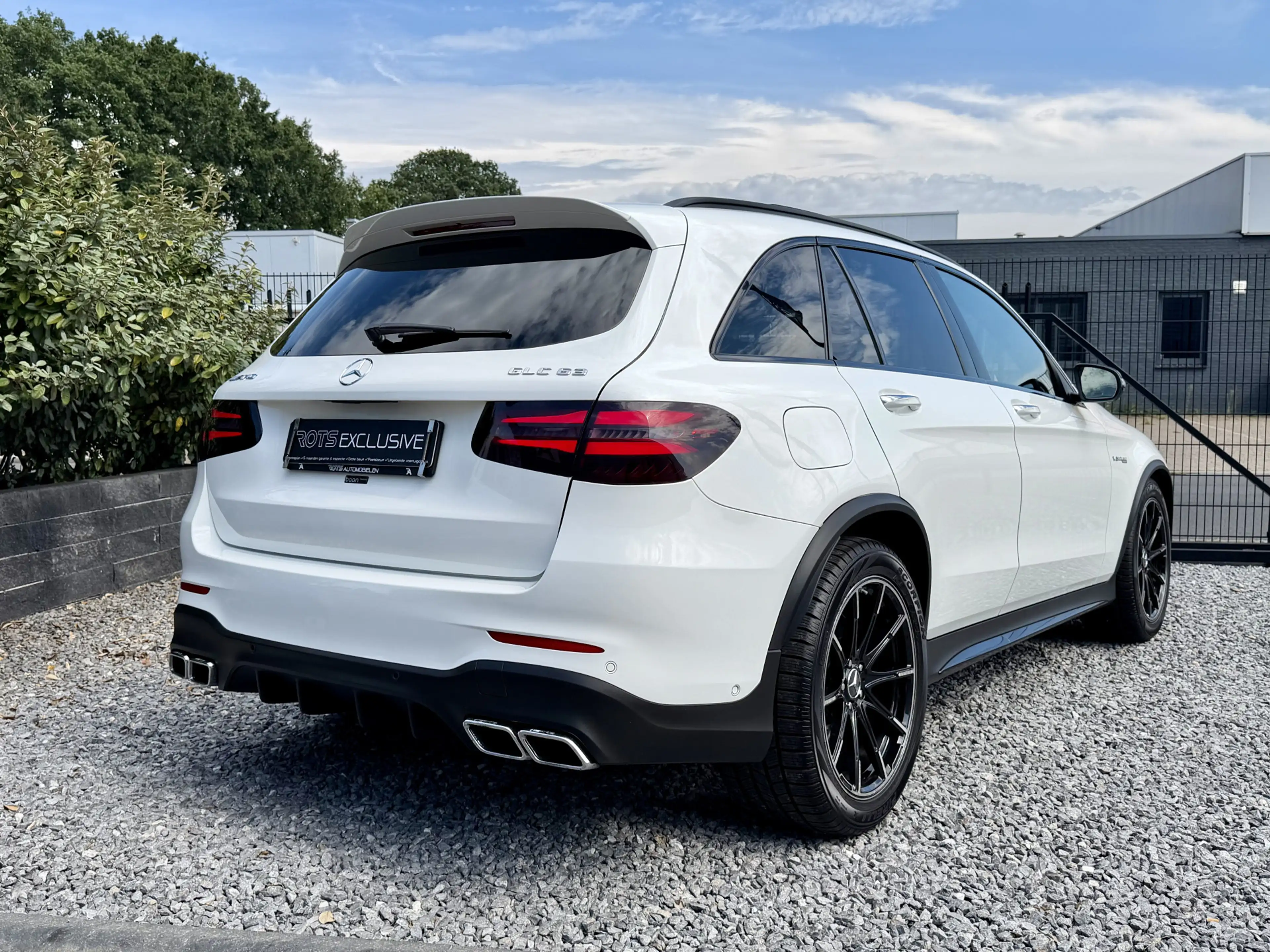 Mercedes-Benz GLC 63 AMG 4MATIC+ Pano|360Camera|Keyles|Leer Wit! — photo 3