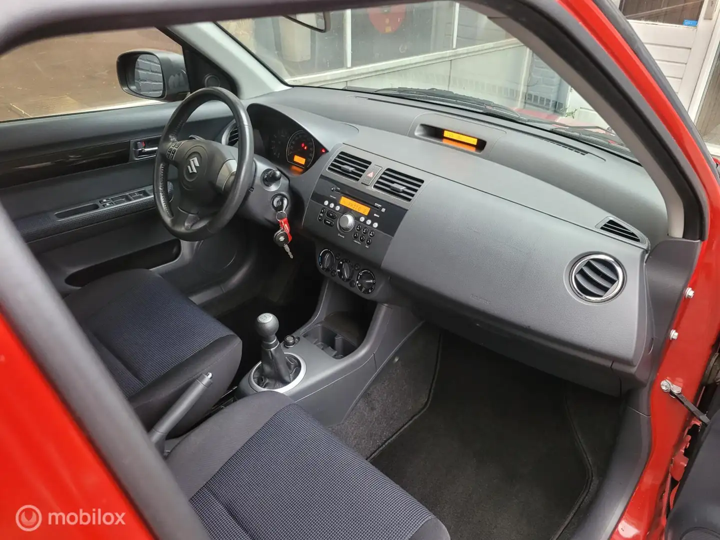 Suzuki Swift 1.3 GA | AIRCO | 120.000KM | APK | Rood - 2