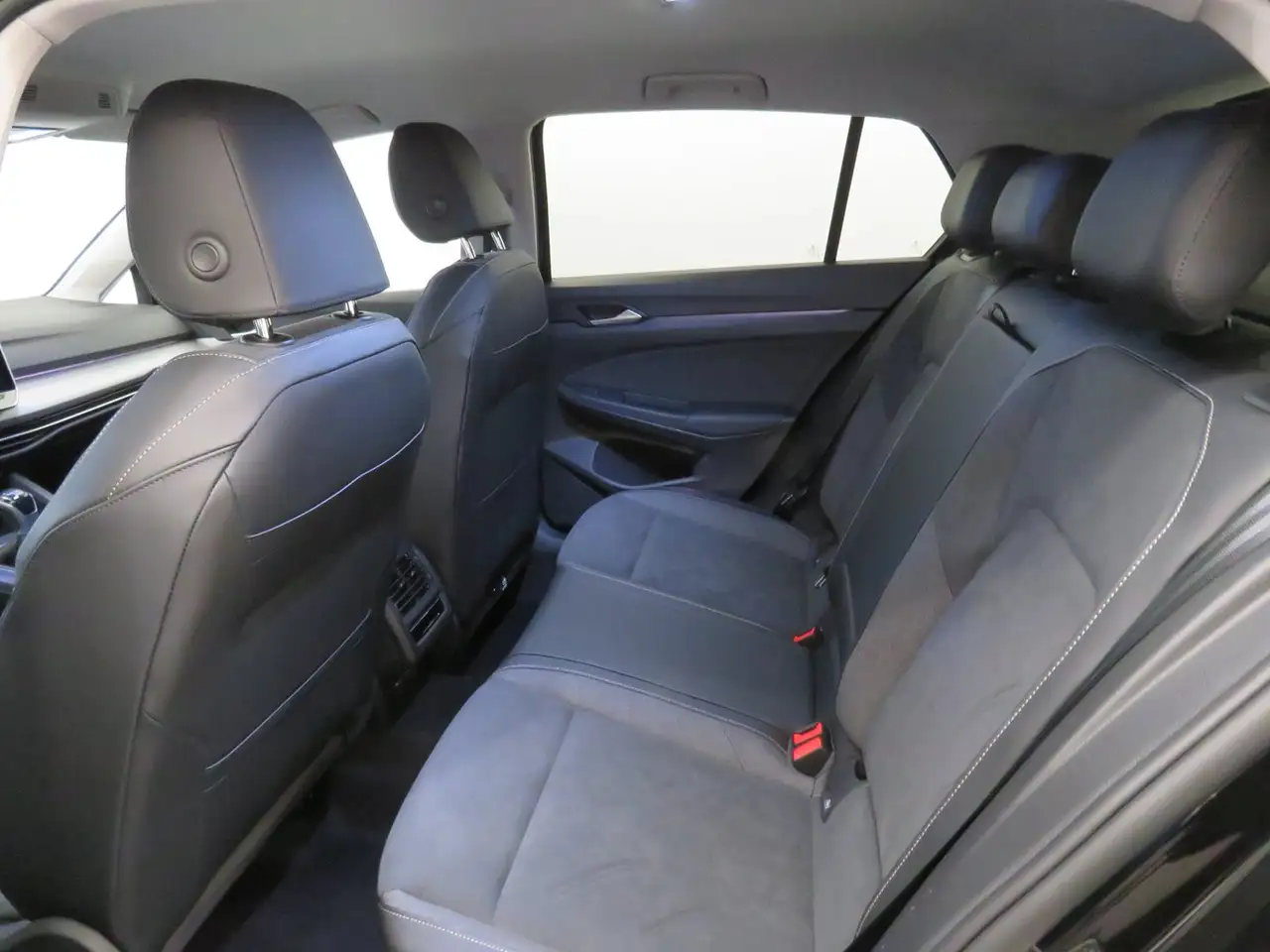 Volkswagen Golf Rabbit TSI 6