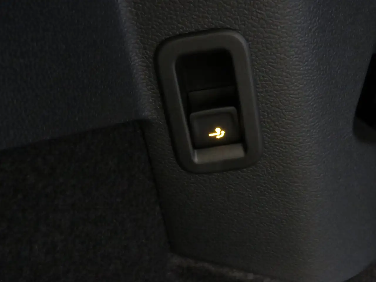 Volkswagen Golf Rabbit TSI 7