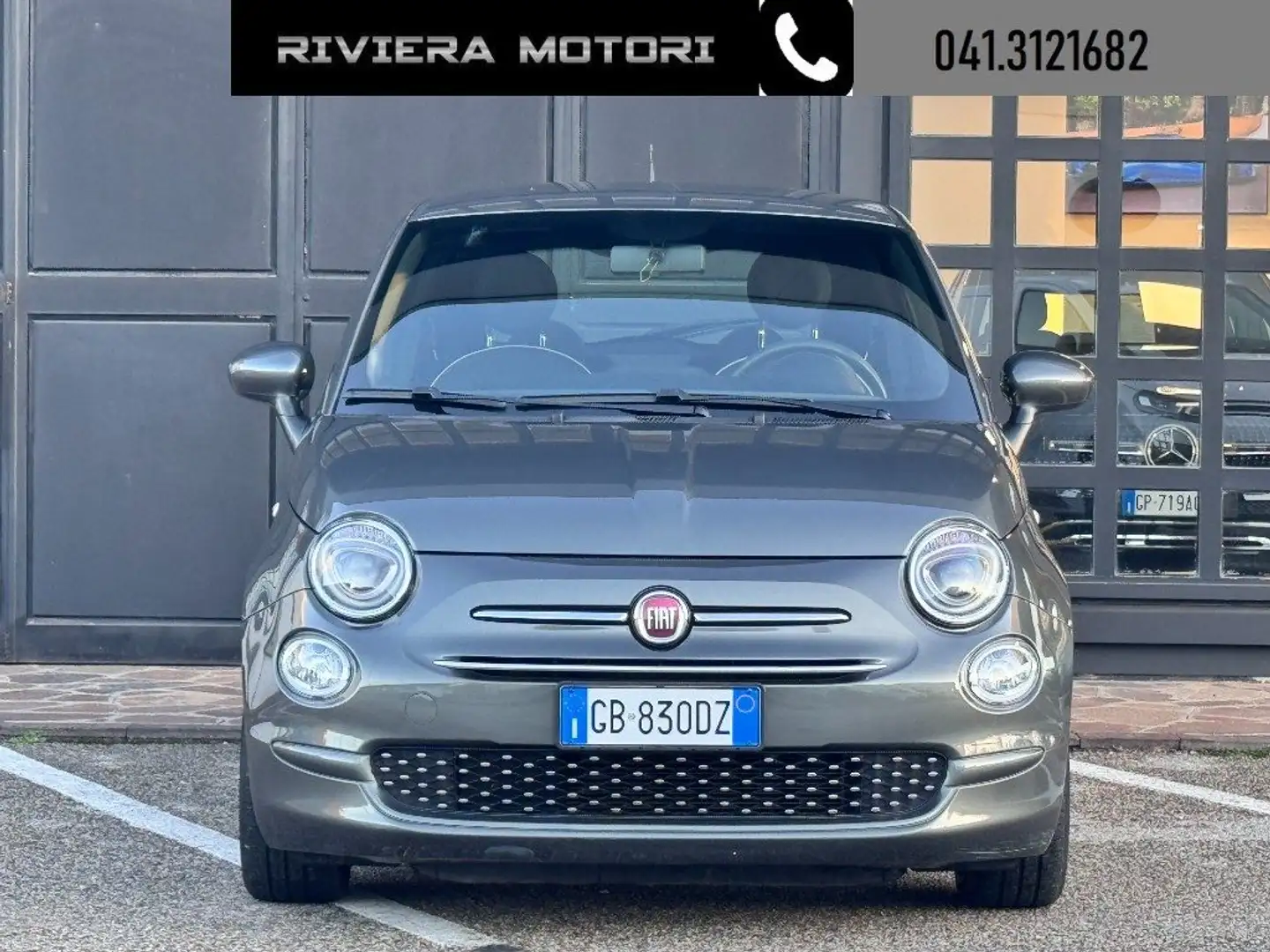Fiat 500 1.2 Lounge Grau - 2