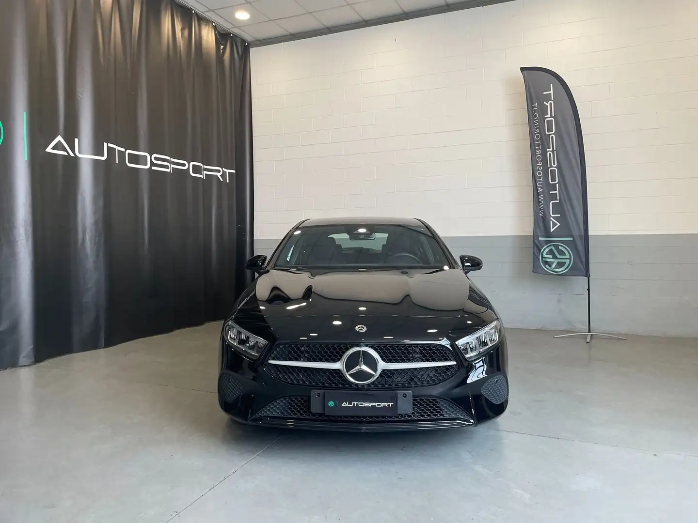 Mercedes-Benz A 180 A 180 Automatic Progressive Advanced Noir - 2