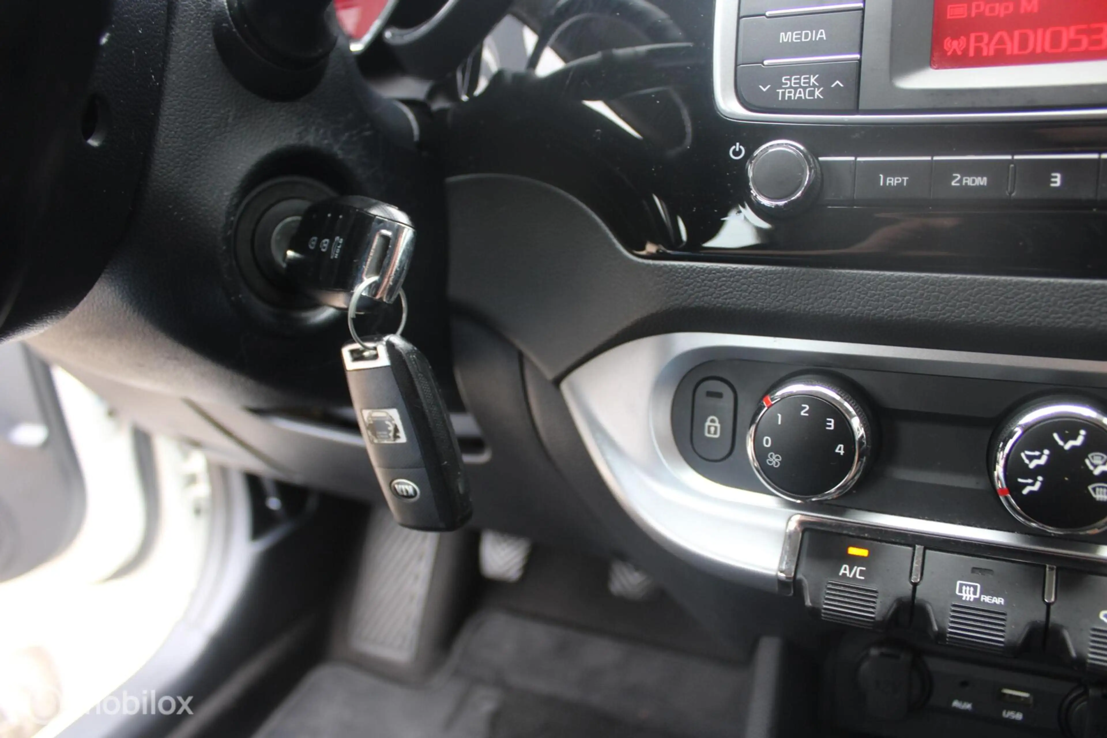 Kia Rio 1.2 CVVT ComfortLine Airco | Cruise | NL Auto Boek — photo 24