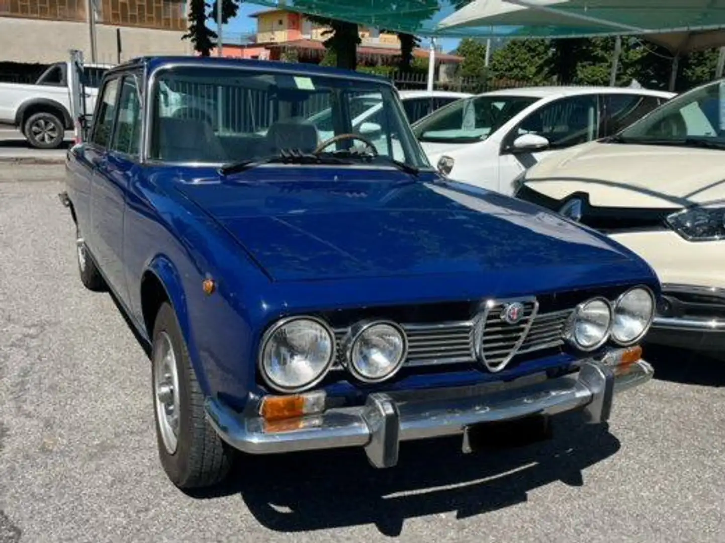 Alfa Romeo 1750 Bleu - 1