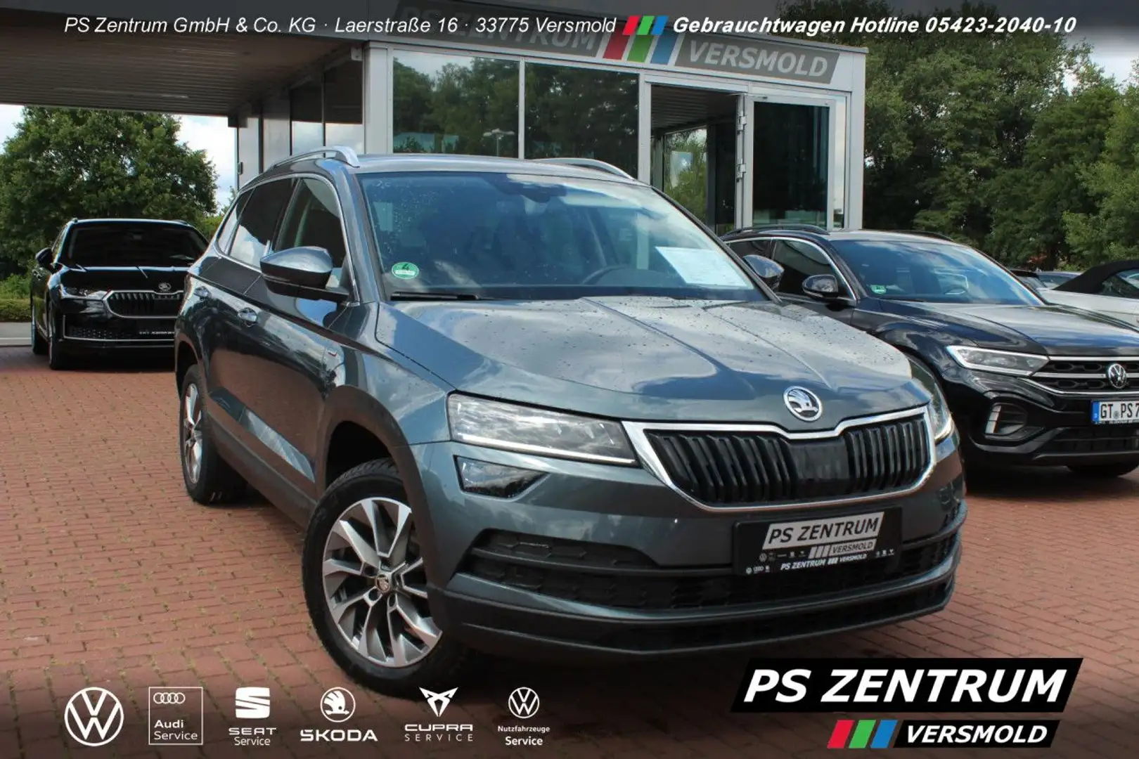 Skoda Karoq 1.5 TSI ACT Clever DSG LED, RFK, CANTON, ACC Schwarz - 1