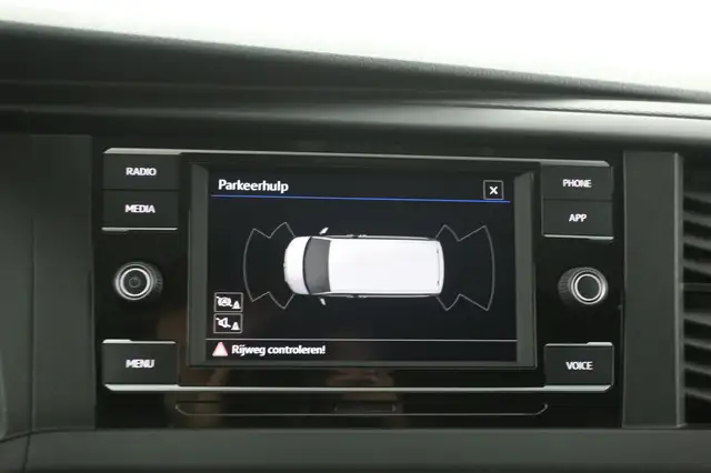 Volkswagen Transporter view 14