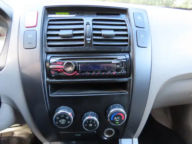 Hyundai Tucson view 12