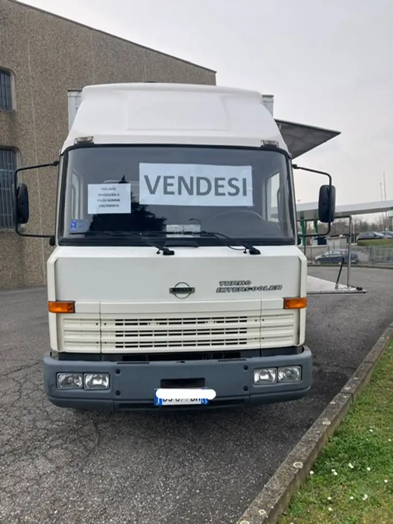 Trucks-Lkw Nissan ECO T-100 Weiß - 1