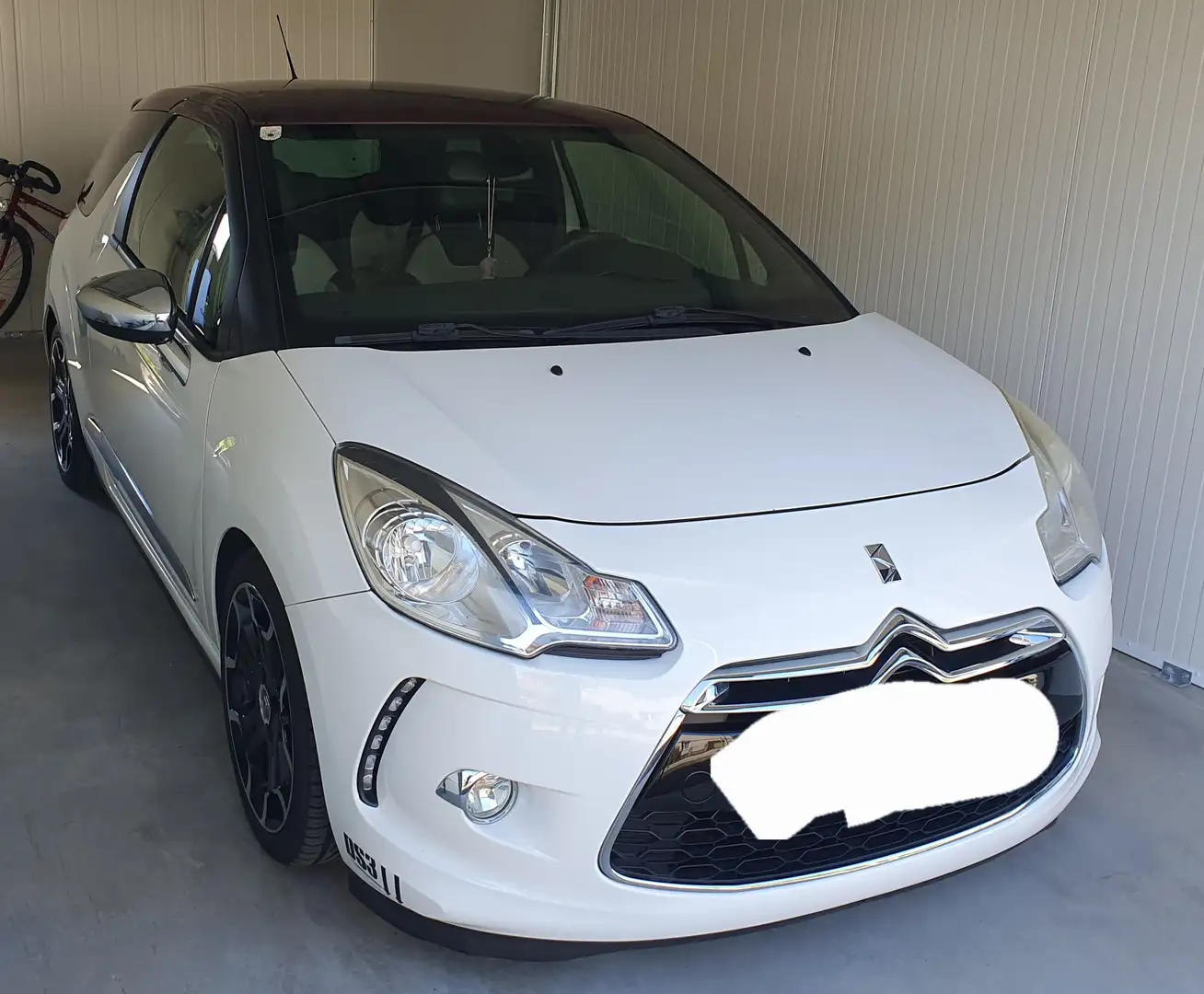 Citroen DS3 DS3 1,6 16V THP Sport Chic Sport Chic Weiß - 1