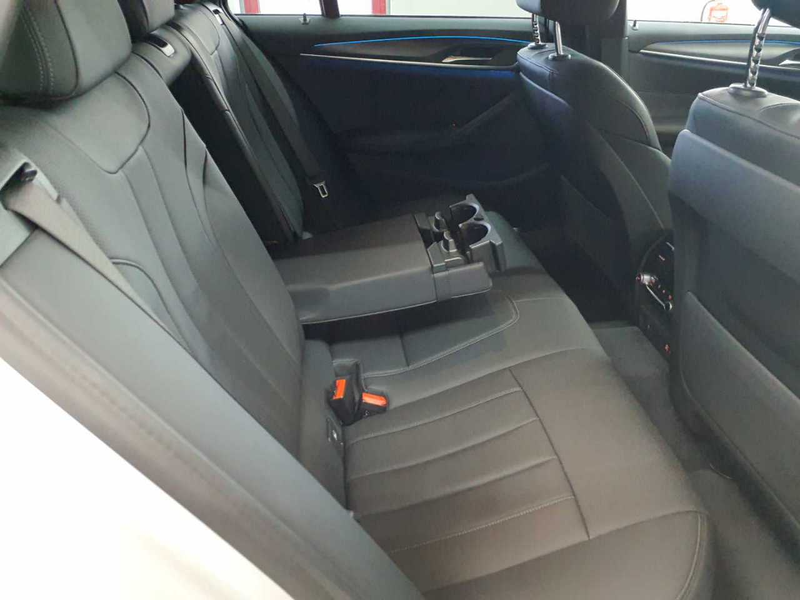 BMW 530 530e Touring Aut. M-SPORT NAVI LED KAM — photo 14