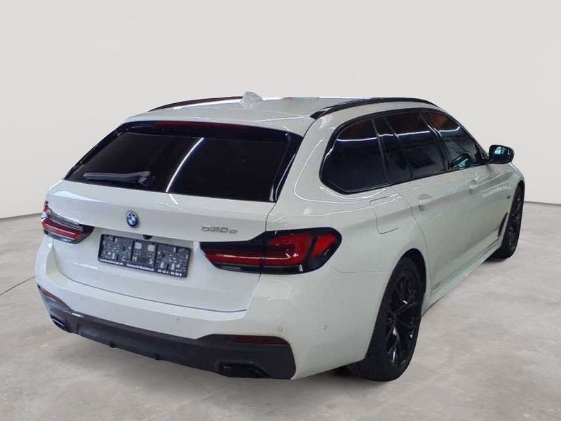 BMW 530 530e Touring Aut. M-SPORT NAVI LED KAM — photo 4