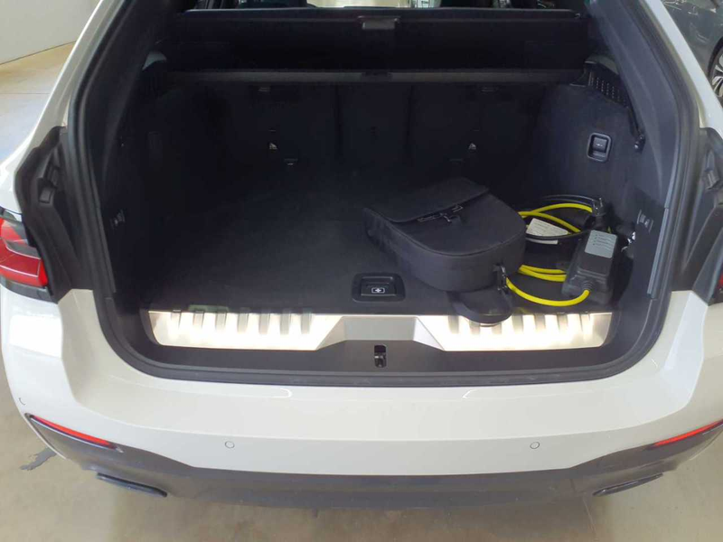 BMW 530 530e Touring Aut. M-SPORT NAVI LED KAM — photo 15