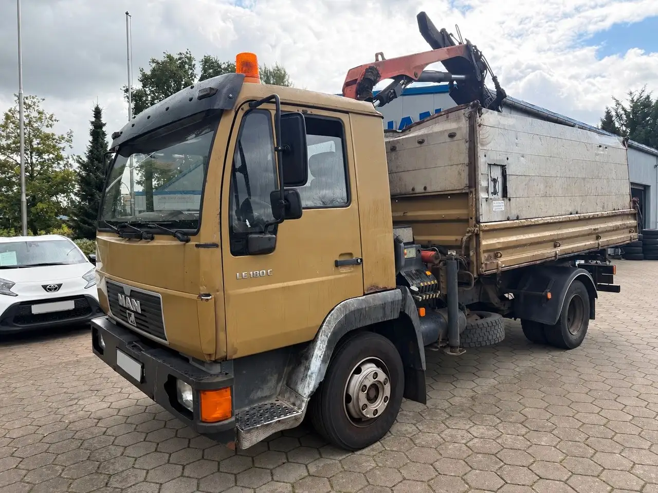 MAN L2000 Meiler 3- Seiten Kipper Kran Palfinger, foto 1