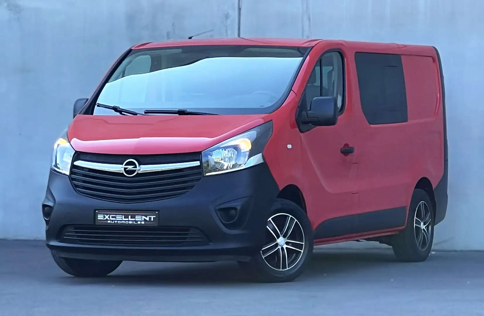 Opel Vivaro 1.6 CDTi*6 PLACE*BLUETOOTH*AIRCO*GARANTIE 12 M Rouge - 1