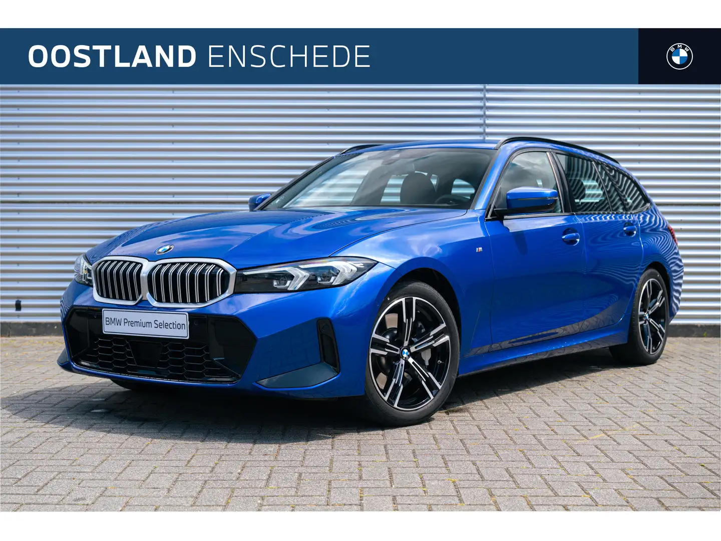 BMW 330 3 Serie Touring 330i xDrive M Sport Automaat / Spo Blauw - 1
