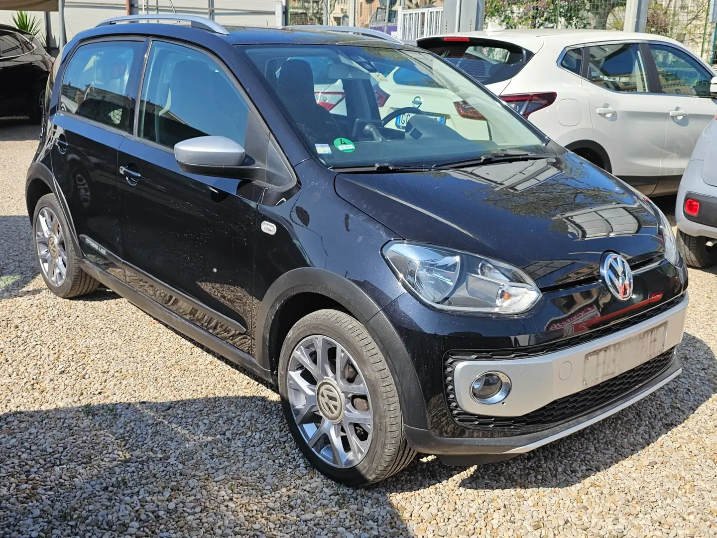 Volkswagen up! 1.0 75 CV 5p. cross up! Schwarz - 1