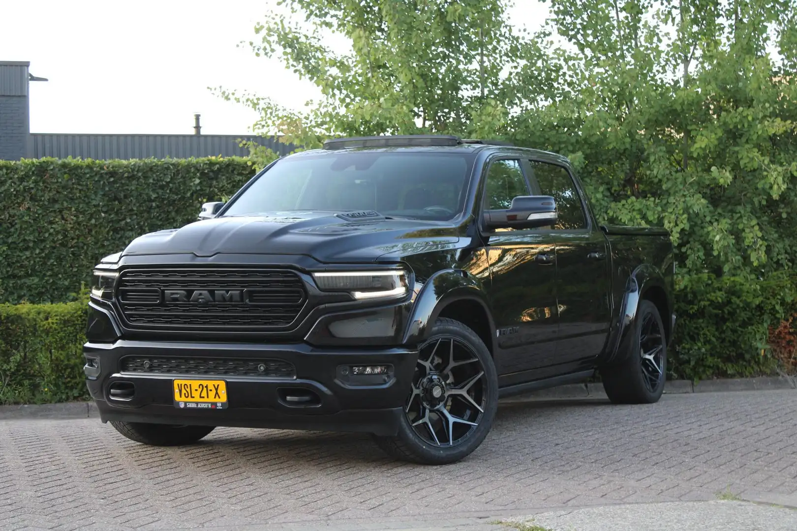 RAM 1500 RAM 5.7 | Limited | Widebody | Stoelkoeling | Pano Zwart - 1
