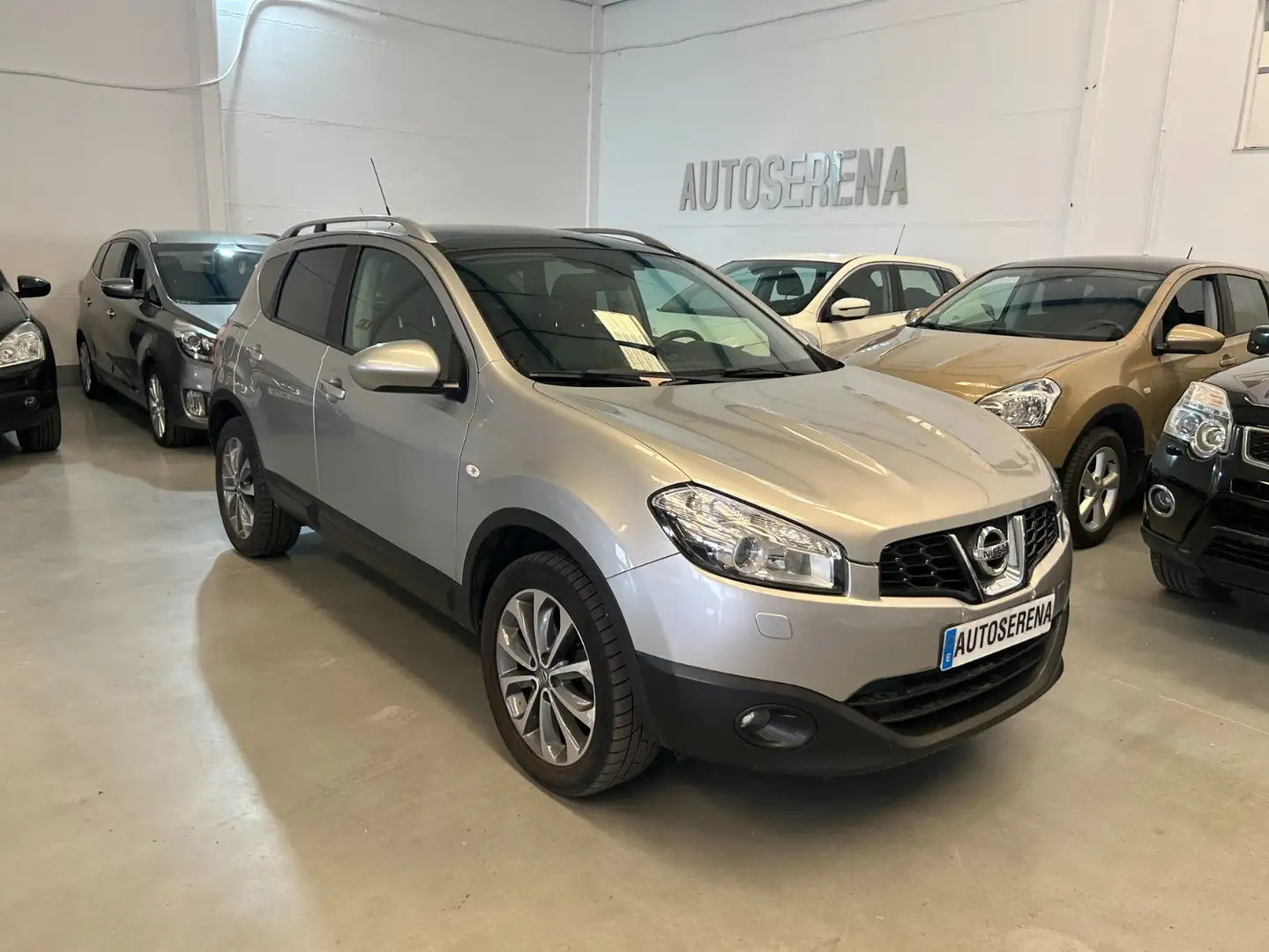 Nissan Qashqai 1.5dCi Acenta 4x2 Grijs - 1
