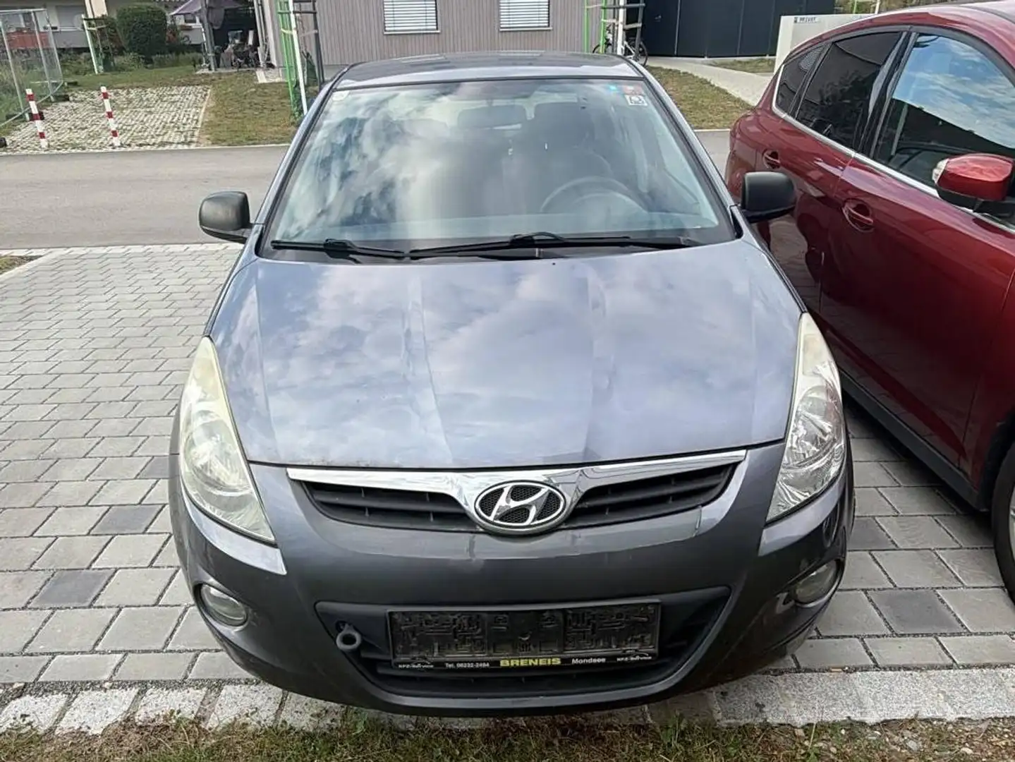 Hyundai i20 i20 1,25 Comfort Comfort Grau - 2