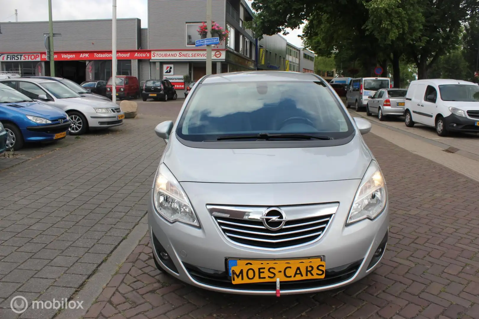 Opel Meriva 1.4 Turbo Cosmo Grijs - 2