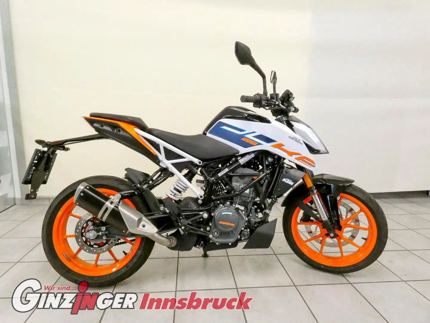 KTM 125 Duke - 2