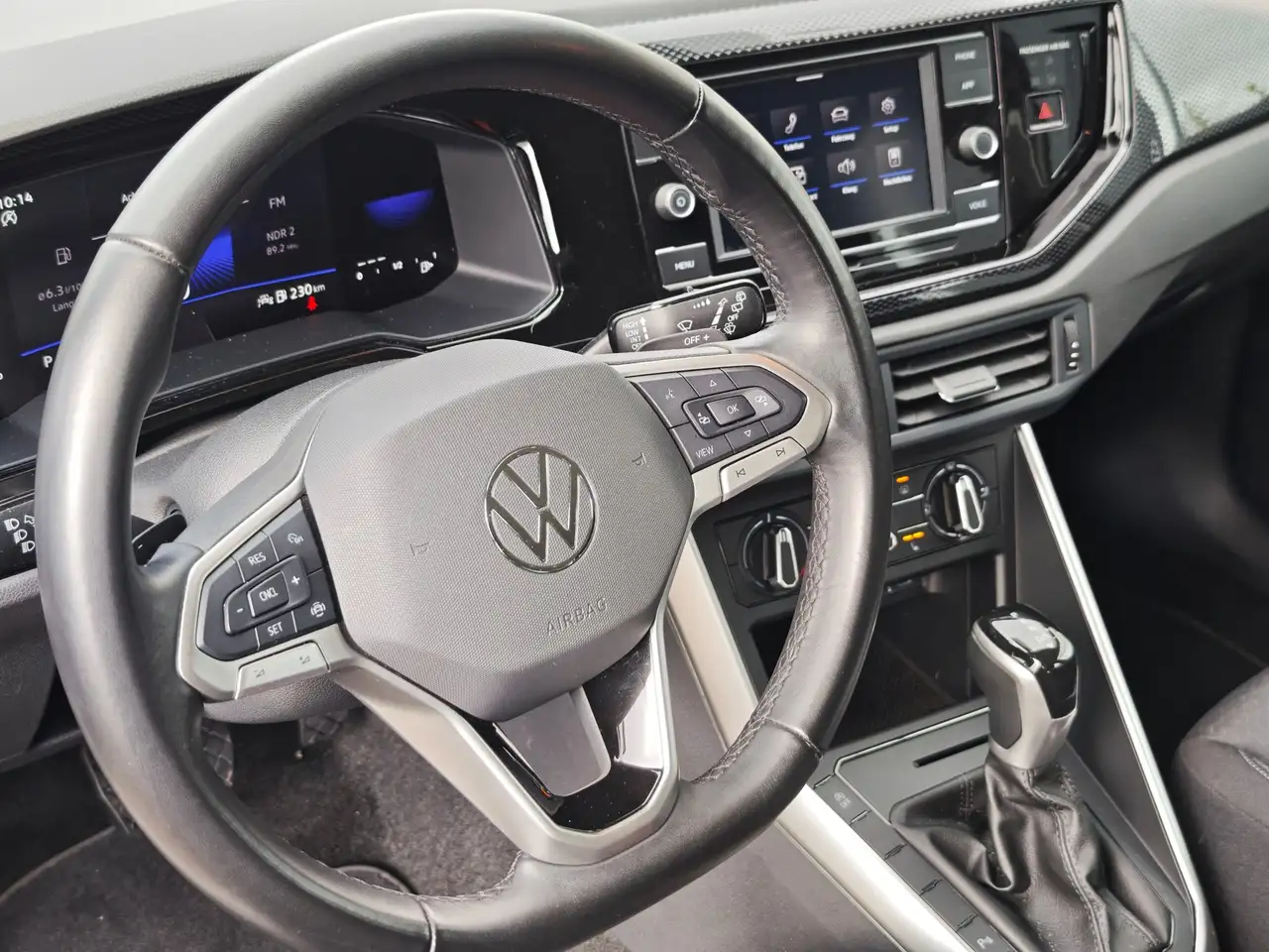 Volkswagen Polo Life 1.0 TSI DSG LED*Klima*App-Conn.*SHZ*PDC* 8