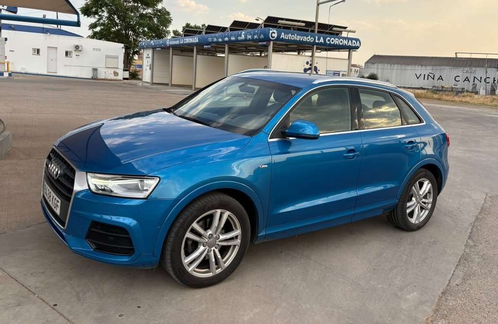 Audi Q3 2.0TDI S tronic 110kW - foto 1
