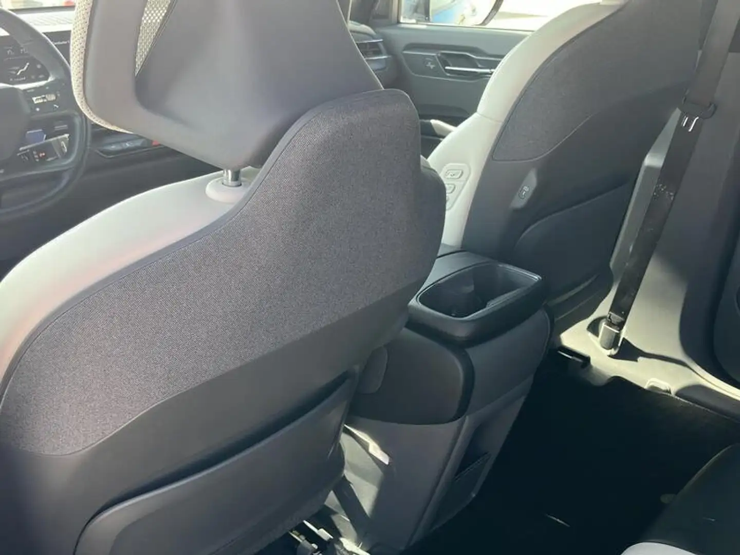 Kia EV9 - 2