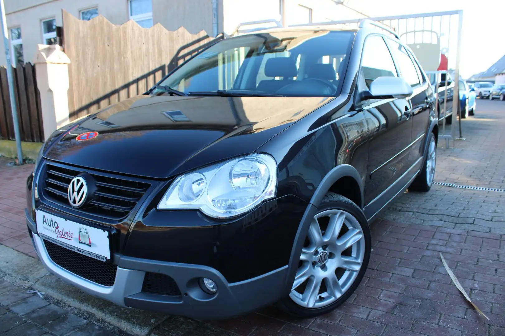 Volkswagen Polo IV CrossPolo|Klimaauto.|Sitzheiz.| Schwarz - 1