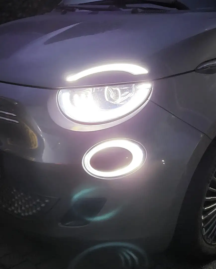 Fiat 500e 500e Business Launch Edition 42 kWh Grijs - 1