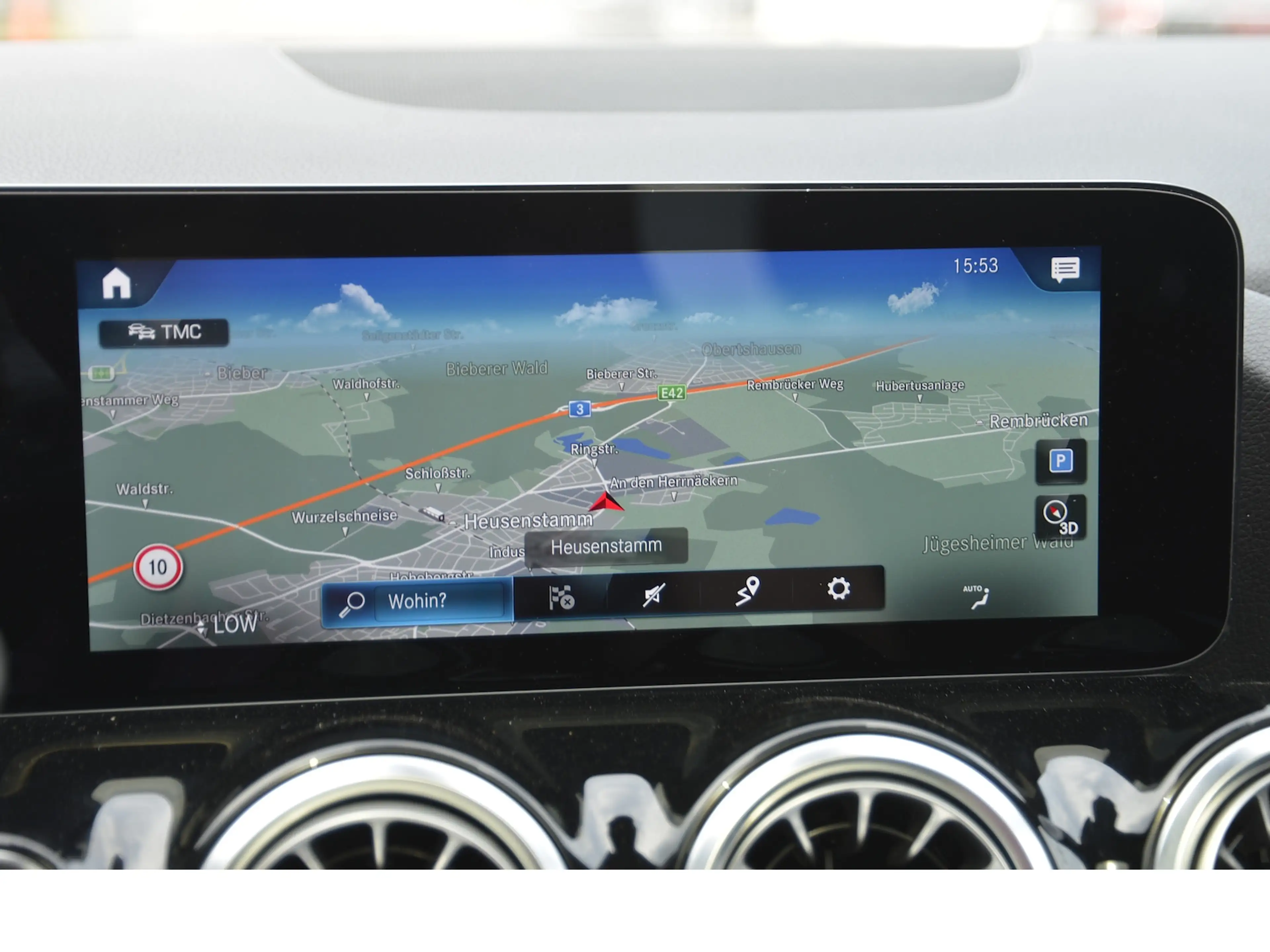 Mercedes-Benz GLA 250 4M AMG Line (AT-Motor Pano Offroad MBUX) — photo 5