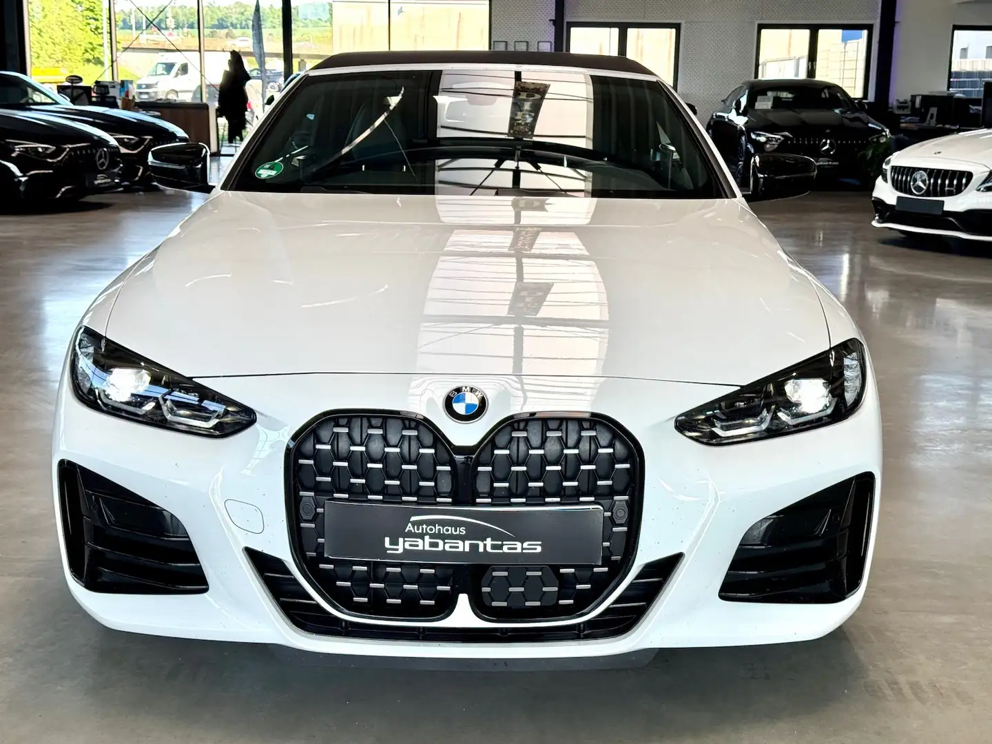 BMW M4 i M HARMAN DAB LEDER Parkassistent FERNLICHTASSIST Blanc - 2