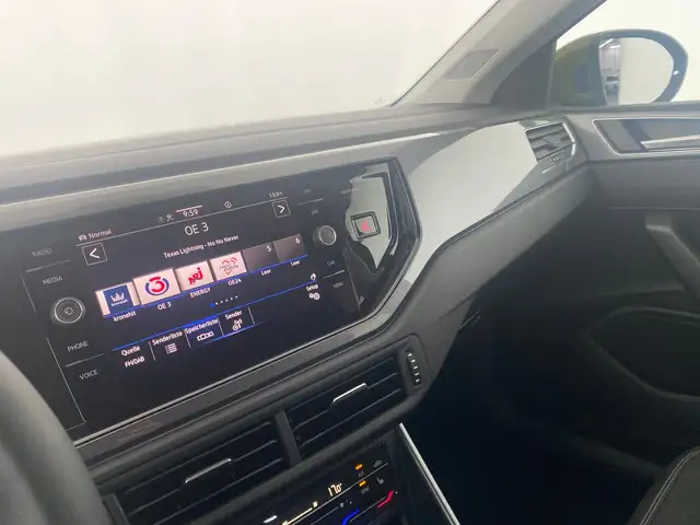 Volkswagen Taigo view 9