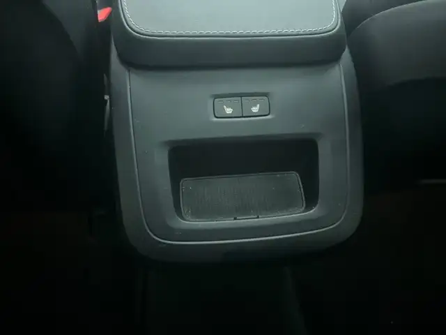 Volvo XC90 Plus Bright AWD Mild Hybrid Diesel 7 Sitze Ansicht 14