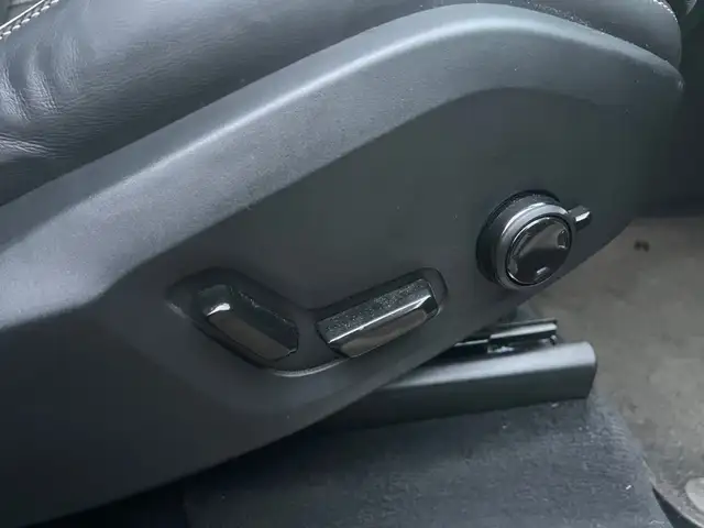 Volvo XC90 Plus Bright AWD Mild Hybrid Diesel 7 Sitze Ansicht 13