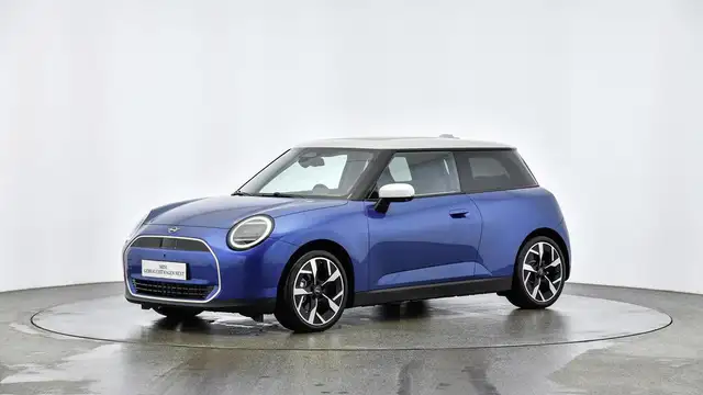 MINI Cooper E Favoured Trim