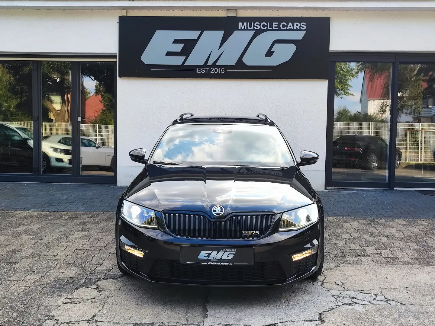 Skoda Octavia Combi 2.0 TDI RS Noir - 2