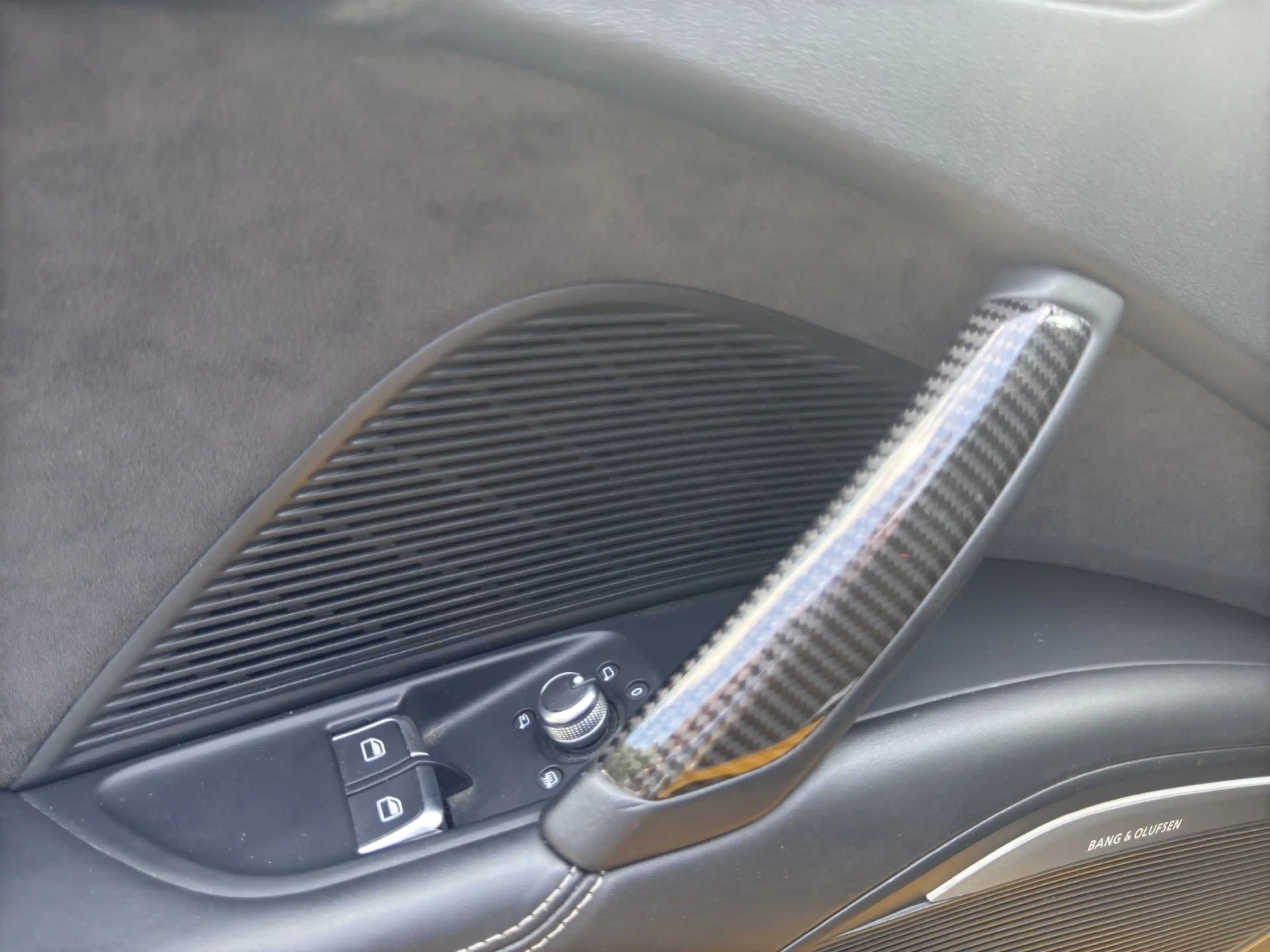 Audi TTS * quattro * 292 PS * Soundsystem B&O * — photo 11
