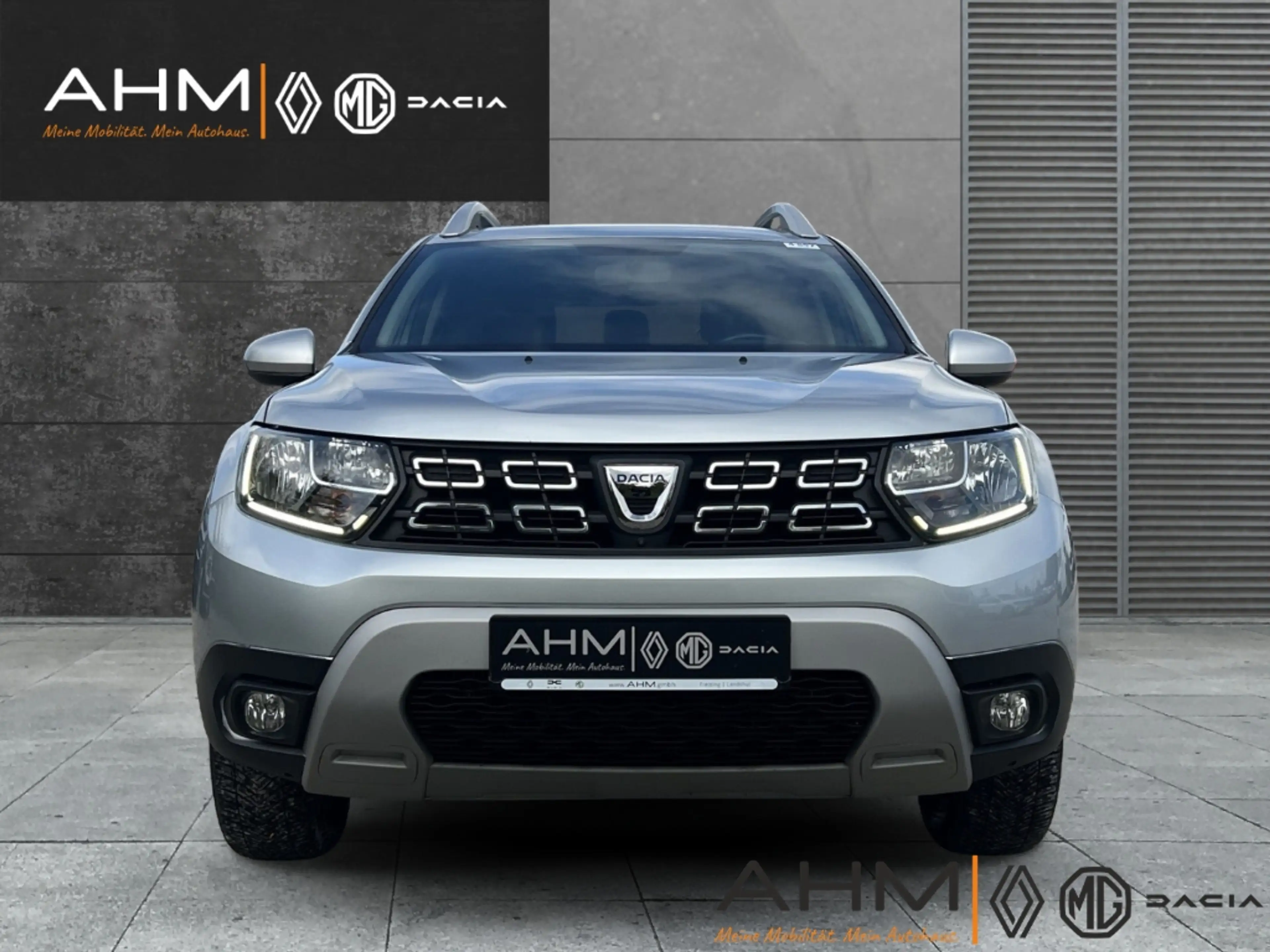 Dacia Duster II Adventure 1.3 TCe LEDER KAMERA KLIMAAUTOMATIK — photo 3